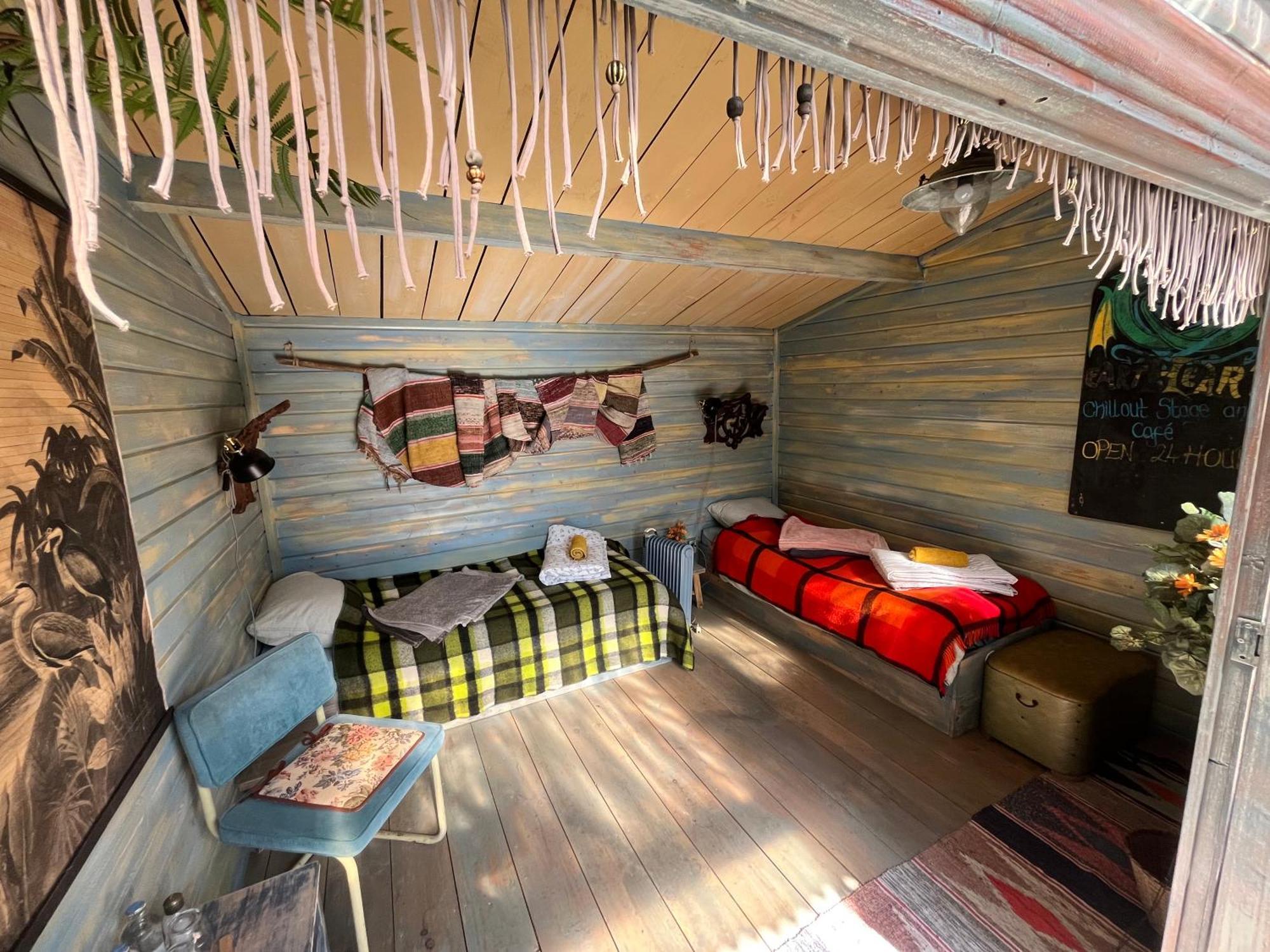 Bamboo Lodge โกรนิงเงน ภายนอก รูปภาพ